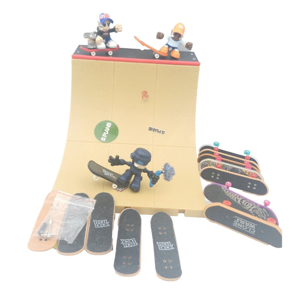 Tech Deck Vert Ramp Lot w Dudes Fingerboards Boards Tool Skatepark Set - Picture 1 of 11
